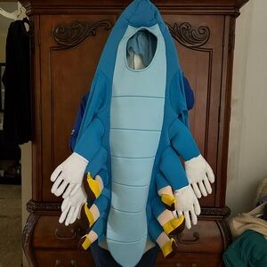 “Absolem”/ Blue Caterpillar child’s Halloween costume NWOT